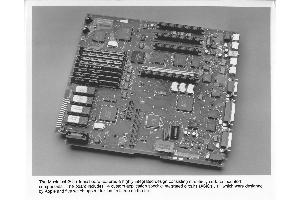 The Macintosh@ Ilci logic board