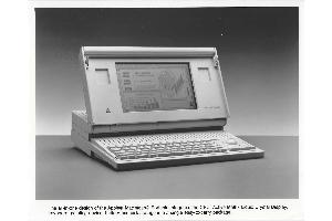 Apple Computer Inc. (Apple) - The all-in-one desi n of the Apple@ Macintosh@ Portable
